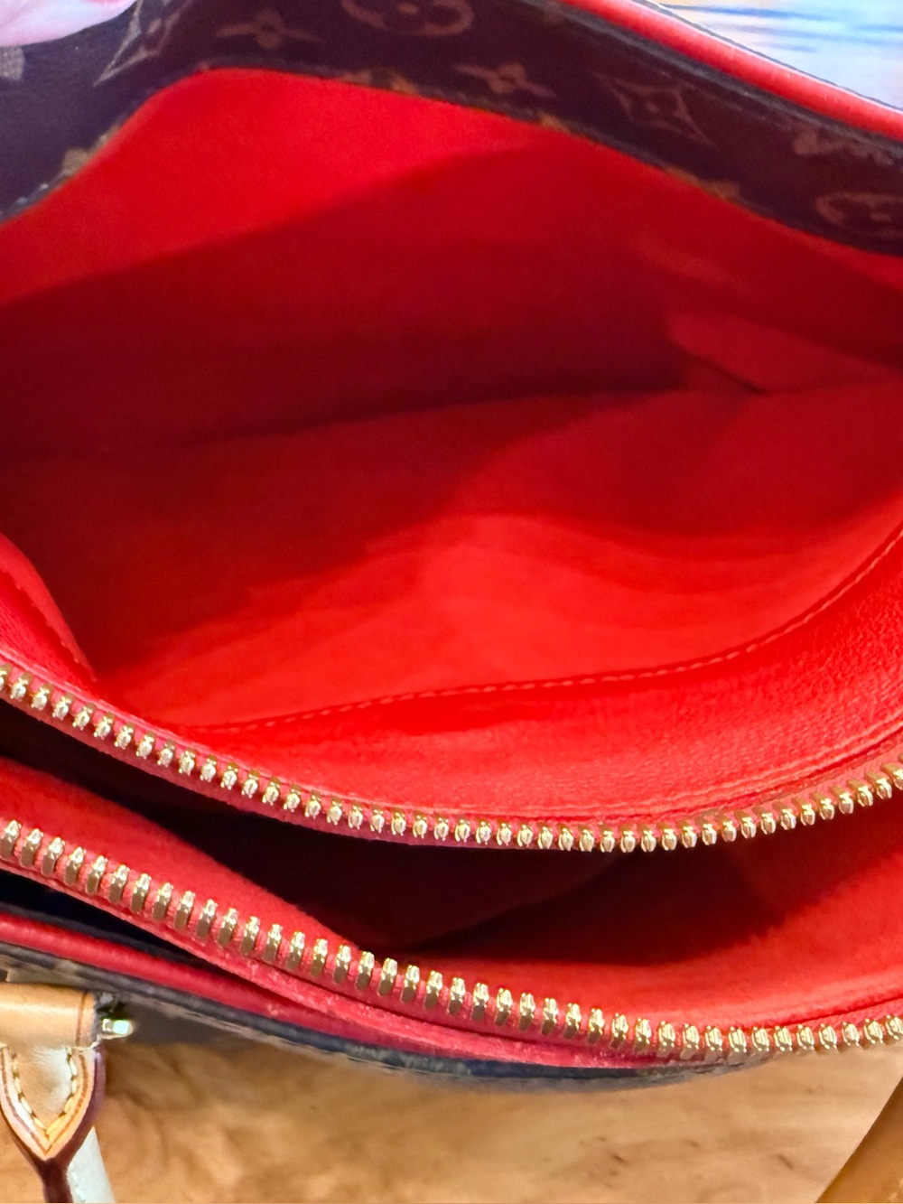 Louis Vuitton Monogram Pallas MM Tote, Cherry Red Interior - Picture 7 of 15